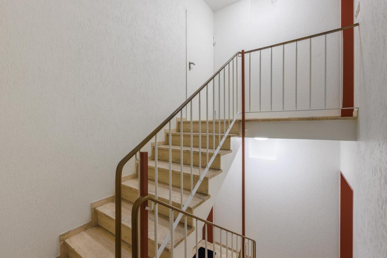 Glueck Auf Appartements Kammerstr. Duisburg Exterior foto